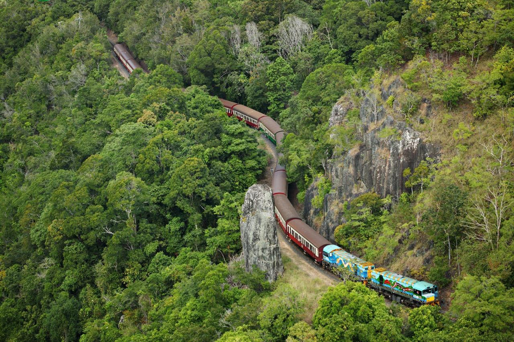 Kuranda: Skyrail And Scenic Rail S-1200 Q-1530 Xn