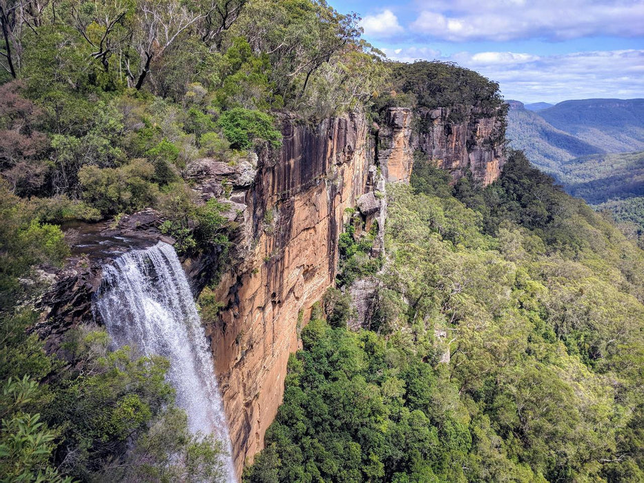 Wildlife, Waterfalls & Wine