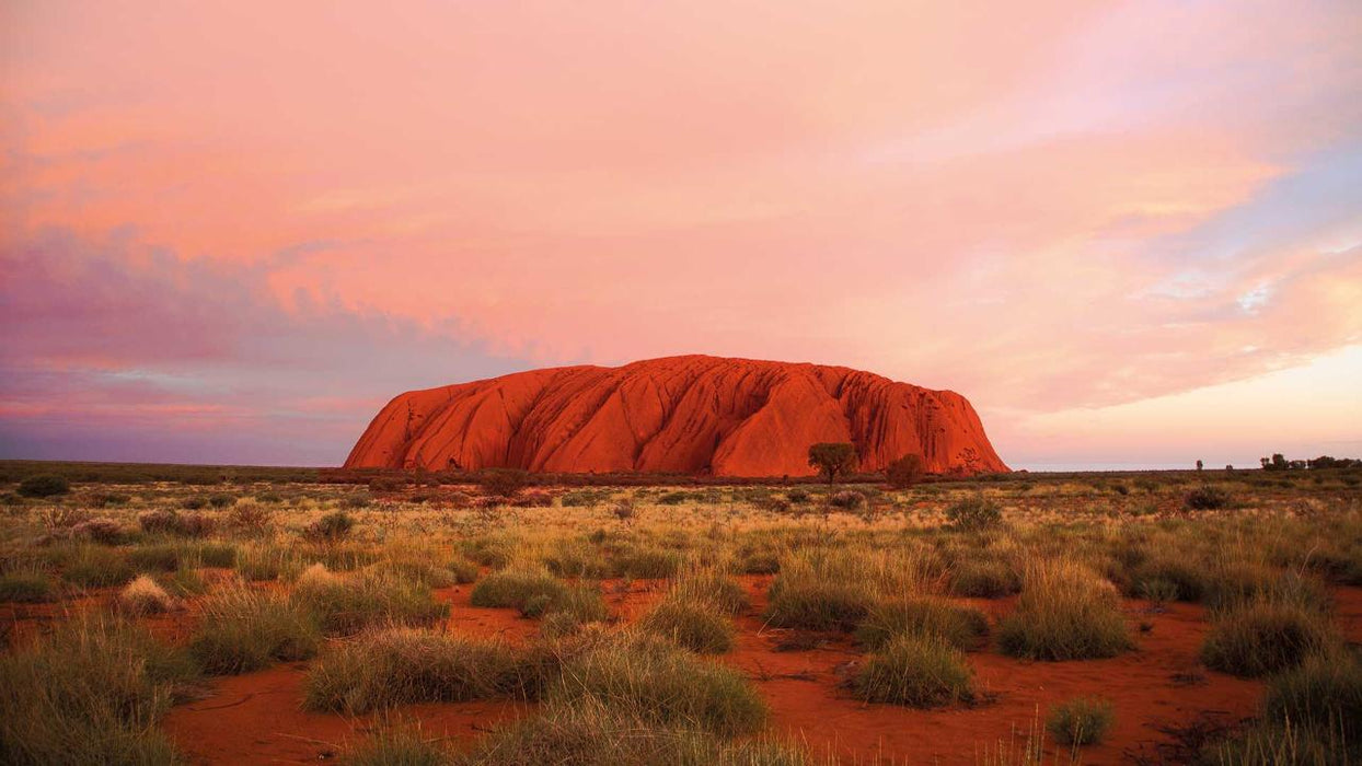 Aat Kings Uluru Sacred Sites & Sunset