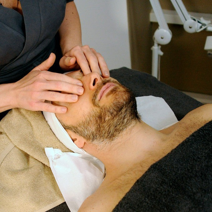 Lovely Deluxe Energise Facial