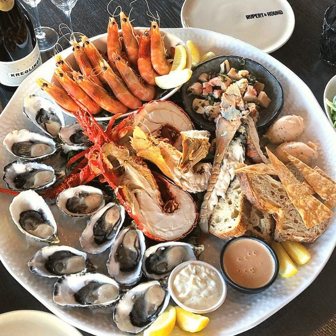 A Grand Contemporary Dining Signature At Rupert & Hound - We Wander