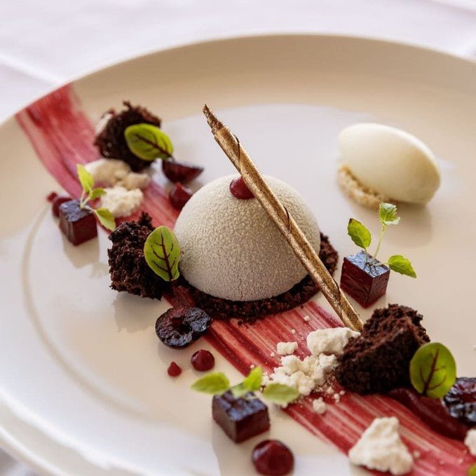 A Landmark Skyline Dining Experience At C Restaurant - We Wander