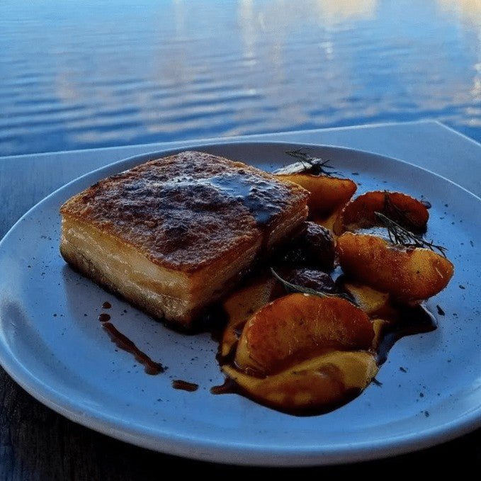 A Landmark Waterfront Dining Signature At The Wharf Bar And Kitchen - We Wander