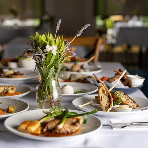 A Premier Heritage Dining Experience At Alexandra Hotel - We Wander