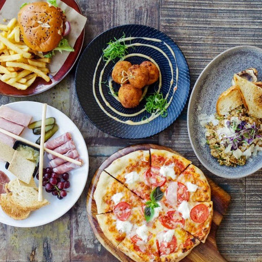 A Premier Riverside Dining Experience At Blackbird Café - We Wander