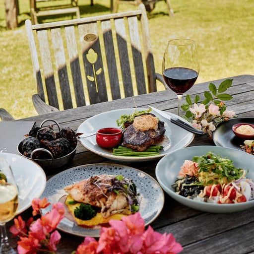 A Signature Clifftop Dining Experience At Amanda's On The Edge - We Wander