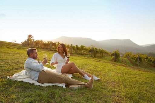 Autopia Tours: Hunter Valley Scenic Wine & Dine Day Tour - We Wander