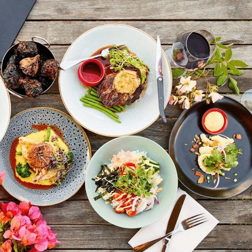 Clifftop Wine & Dine At Amanda's On The Edge - We Wander