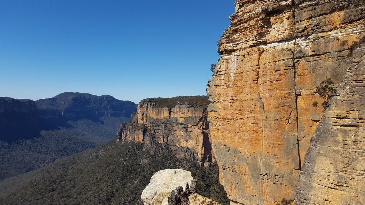 E - Bike (Electric) Guided Tour - Half Day - Hanging Rock - Blackheath - We Wander