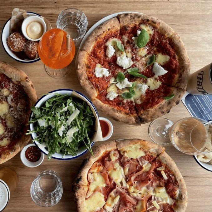 Experience Dinner At Papi's Pizza - We Wander