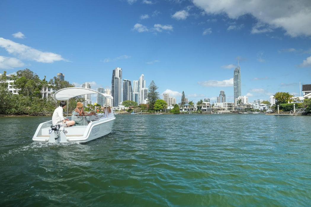 Goboat Gold Coast - 2 Hour Electric Picnic Boat Hire (Up To 8 People) - We Wander