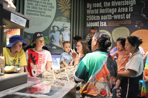 Guided Riversleigh Fossil Discovery Centre & Laboratory - We Wander