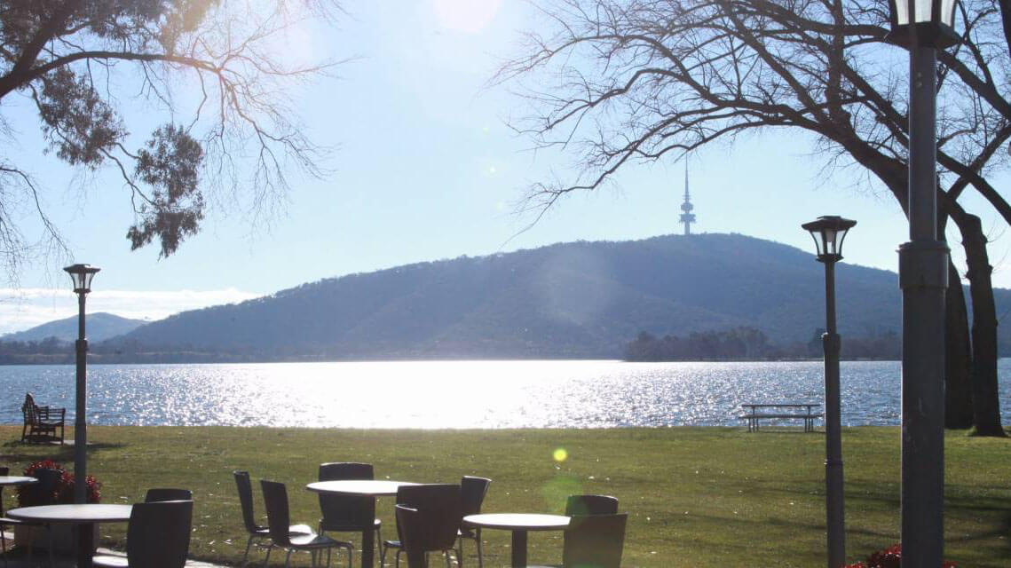 Highlights Of Canberra Tour - We Wander