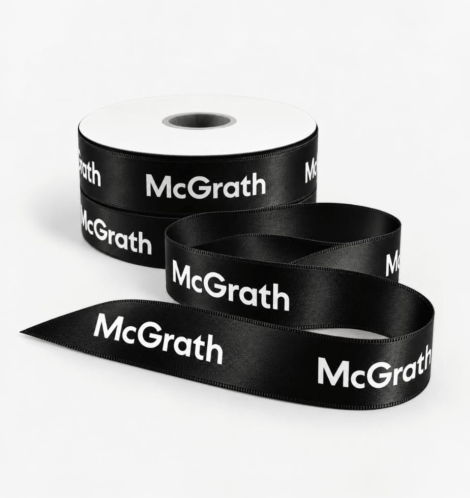 McGrath - Signature Pieces (1) I Merch