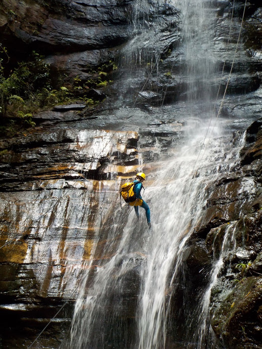 Empress Canyon Abseiling And Canyoning Adventure - Blue Mountains