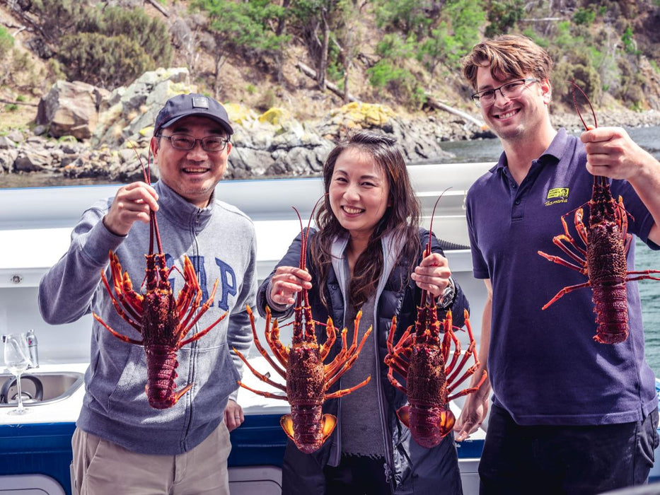 Tasmanian Seafood Seduction - We Wander