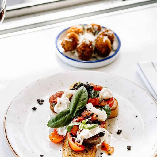 Waterfront Italian Wine & Dine At Il Molo Italian Kitchen & Bar - We Wander